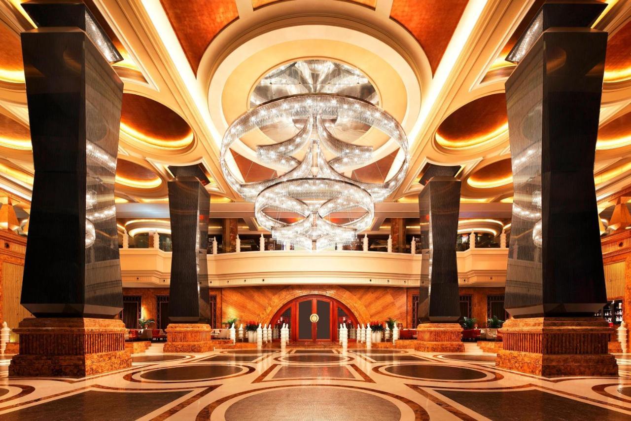 Sheraton Shenzhen Futian Hotel Exterior photo