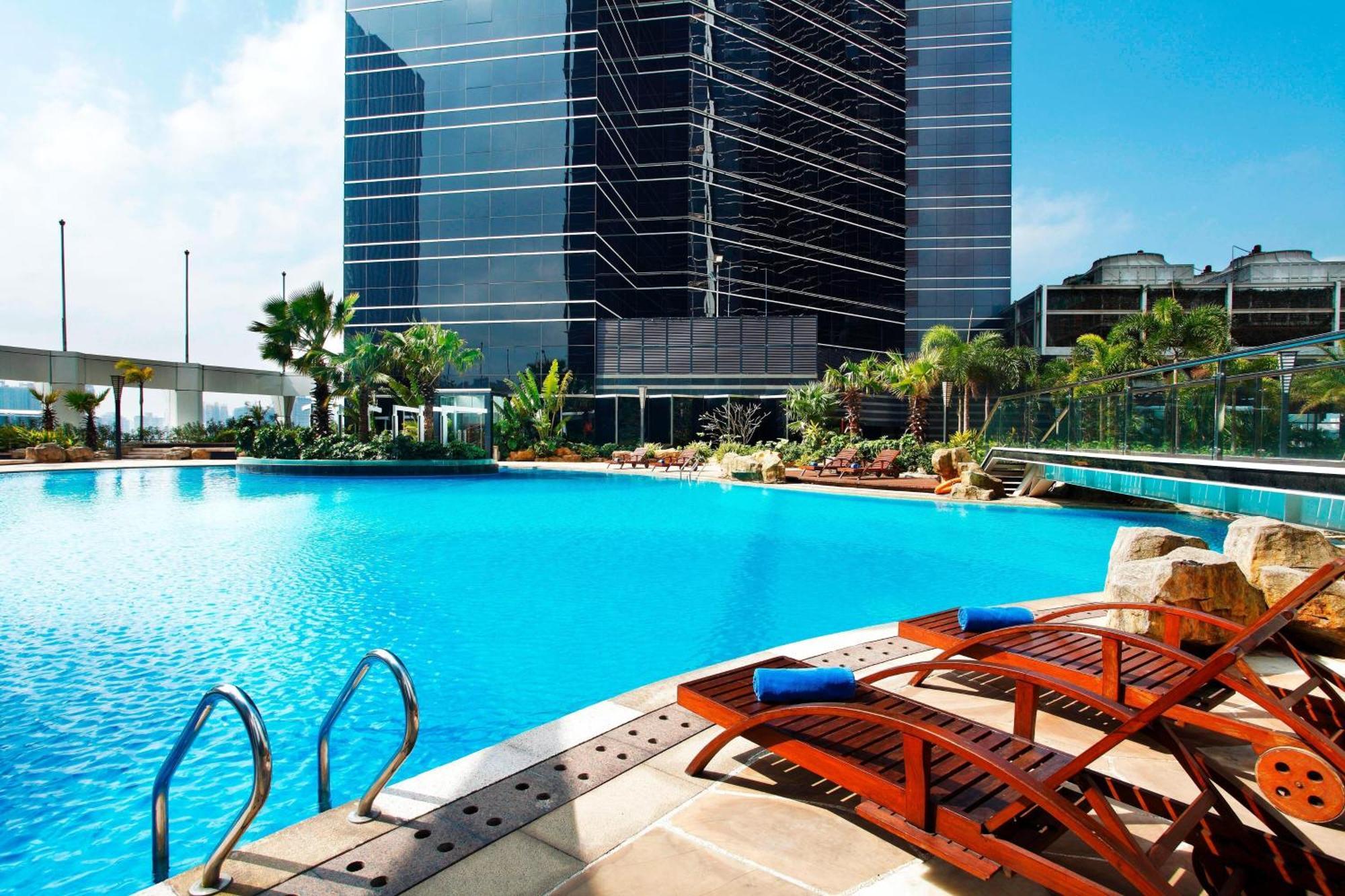 Sheraton Shenzhen Futian Hotel Exterior photo